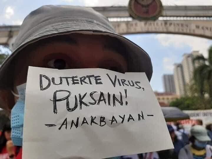 aikeenlloren's tweet photo. Goodluck nalang, hindi kayu makaintindi kayu lang talaga nag bibigay ng sakit sa inung mga katawan,mahahawaan nyu pa pamilya nyu tapos mag rereklamo nanamn sa goberno,eh ang goberno natin hindi nawalan ng kakulangan sa pag bigay ng mga rules and reg sa panahon ng covid,stubborn https://t.co/iLdeth8dMm