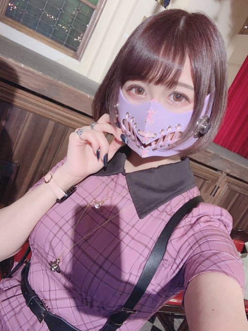 Twitterエロ垢の自撮りエロ画像20