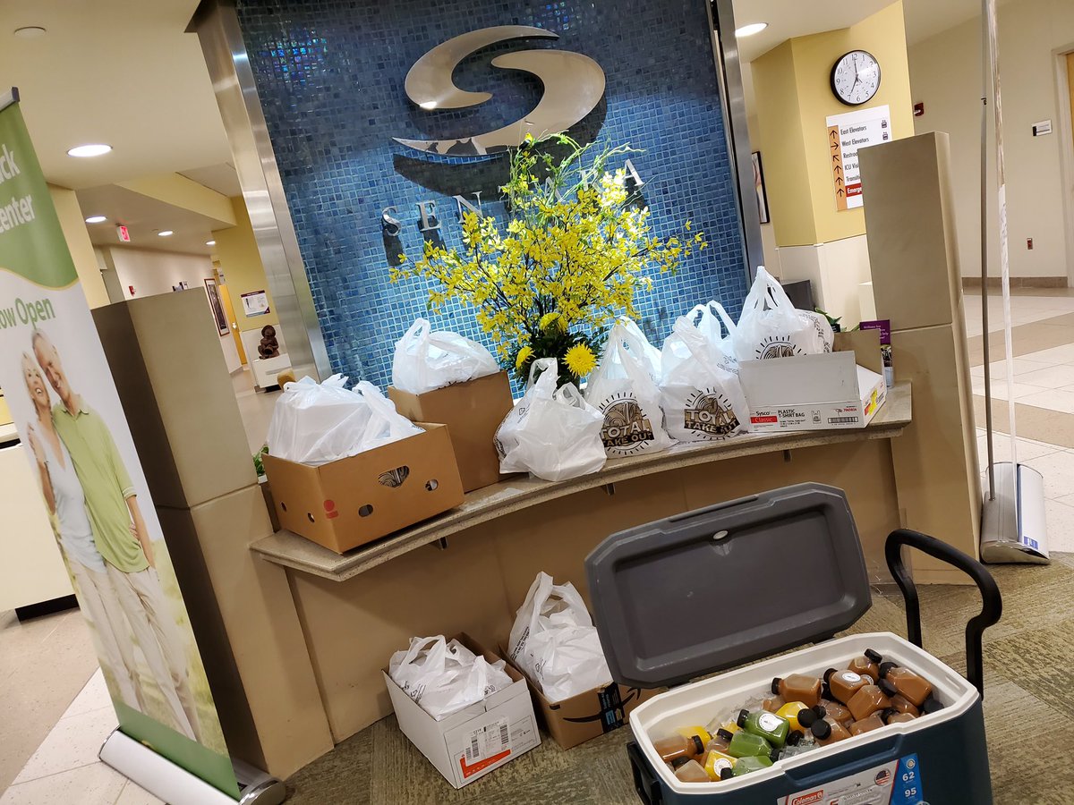 NexusDirect's tweet photo. Proud of our Nexies Brian Langley &amp; Becca Burgess for taking the time to coordinate with Ray Rays at the Mayflower &amp; North End Juice Co. to provide breakfast for Sentara's VA Beach General Hospital this morning!
#NexiesWhoCare #SomeGoodNews #TogetherApart #HelpEachOther https://t.co/aFijYN1hxb