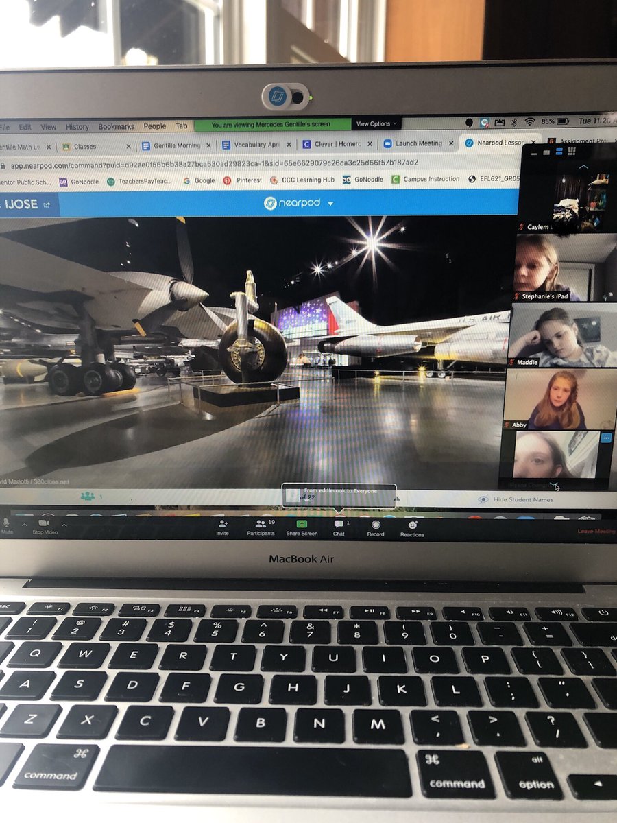 So much fun taking the kids on a virtual field trip through <a href="/nearpod/">Nearpod</a> to places in Ohio over @zoom_us  #takeatripTuesday <a href="/MrsGentille/">Mrs.Gentille</a>