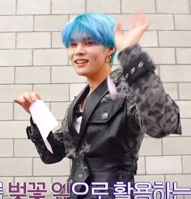 벚꽃🌸 보러 가쟈~~

🎶봄바람 휘날리며~~~
 흩날리는 벚꽃💮 잎이~~~🎵

#빅톤 #임세준 #Victon #Sejun