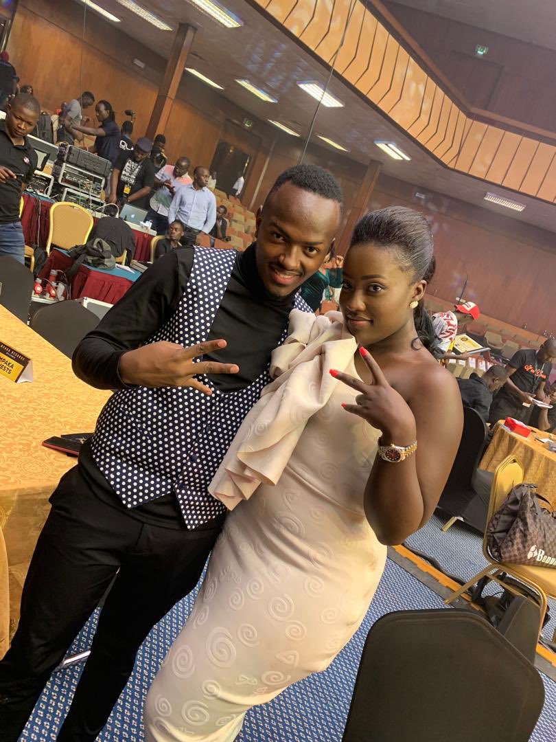 YkeeBenda's tweet photo. She knows!! https://t.co/yZTFSmCNjm