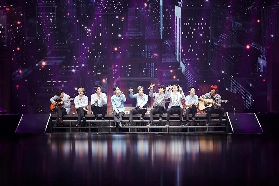 exoMYfanproject's tweet photo. Happy 8th Anniversary @weareoneEXO 🤍 We’ll never stop giving you endless of love and support that you deserve and we’ll always be there for you❣️ 엑소 사랑한다!

#To8finityAndBeyondWithEXO #8ternitywithEXO #LetsLoveEXO #우리의_청춘_시대는_엑소라고_부른다 https://t.co/bbcumnwPxc