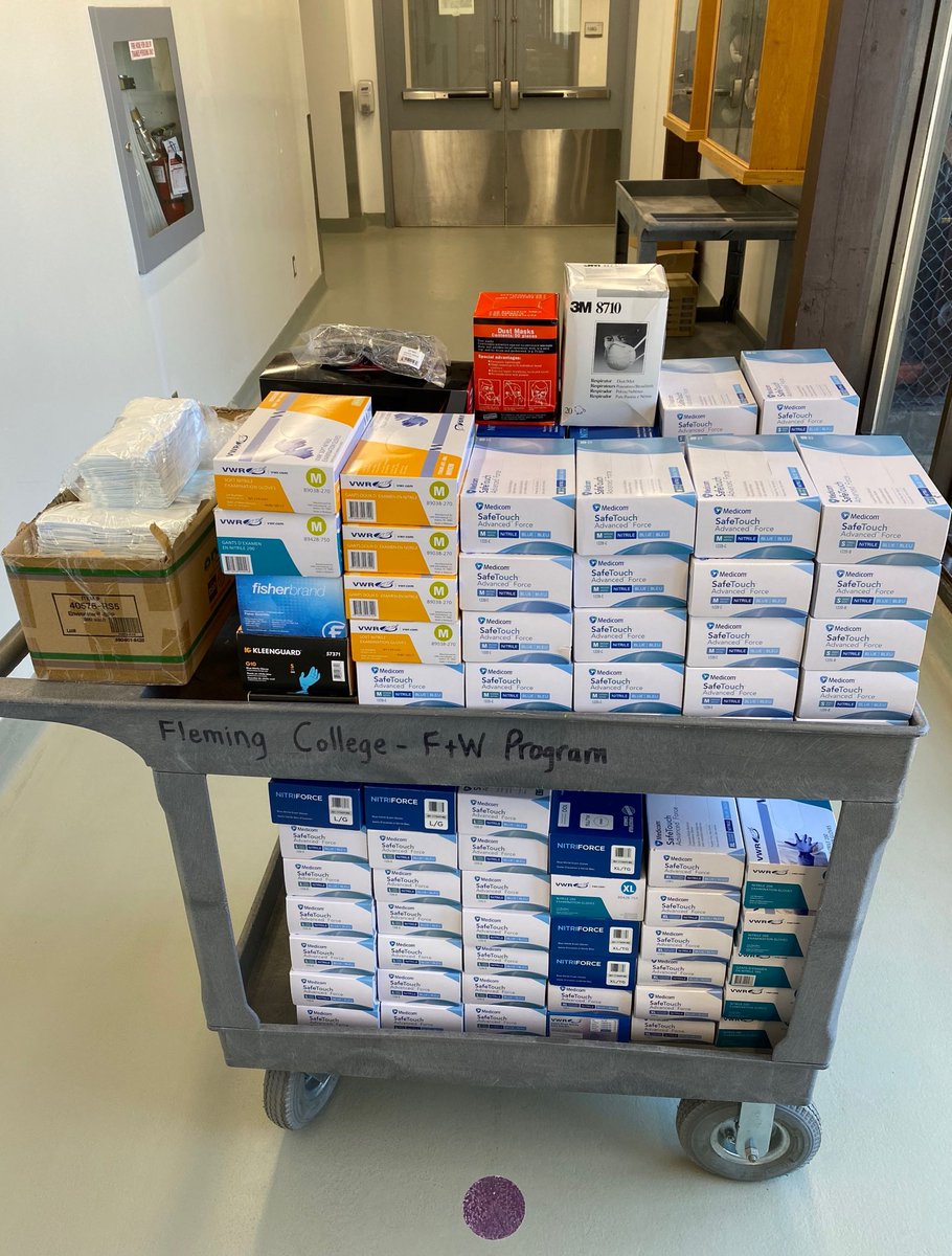 FlemingCollege's tweet photo. Fleming College donates to Haliburton Highlands Health Services, Peterborough Regional Health Centre, and Ross Memorial Hospital https://t.co/0OHpgYWFUg #FlemingHelps #InThisTogether #COVID19 @PRHC1 @RossMemorial https://t.co/jBPabCDQB7