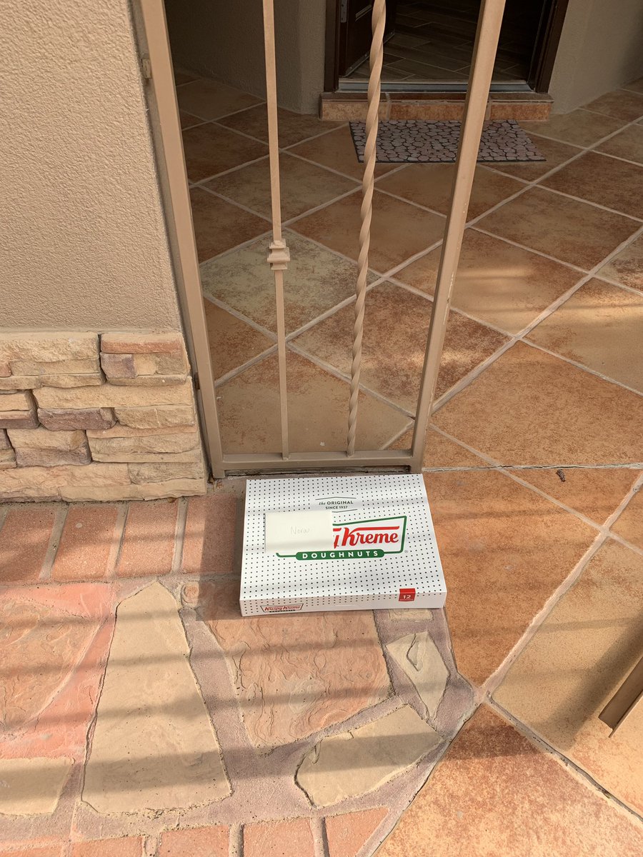 NoraMacias_MCE's tweet image. Blessed to be a Pirate! ⚓️ Found this on my door step this morning! ❤️ Thank you @MCooper_ES  for the 🍩 and making me feel so special! ✈️ #LearningTakesFlight #TeamSISD #nationalassistantprincipalsweek