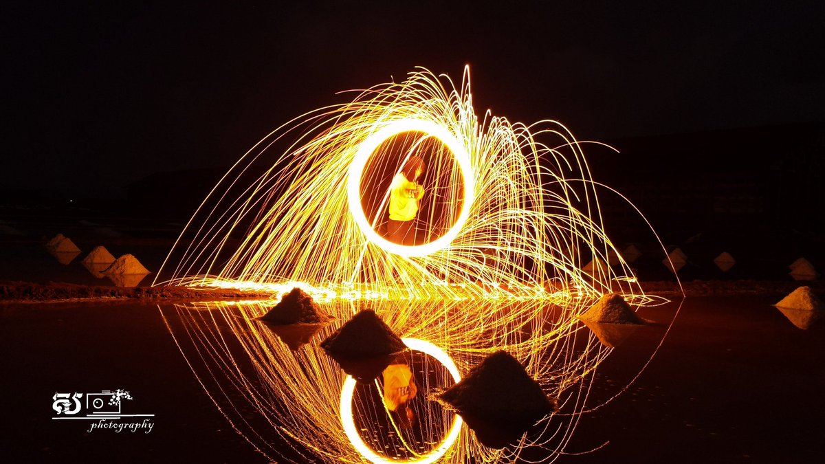 KayasethV's tweet image. Steel Wood in Salt Field. 
#SteelWood