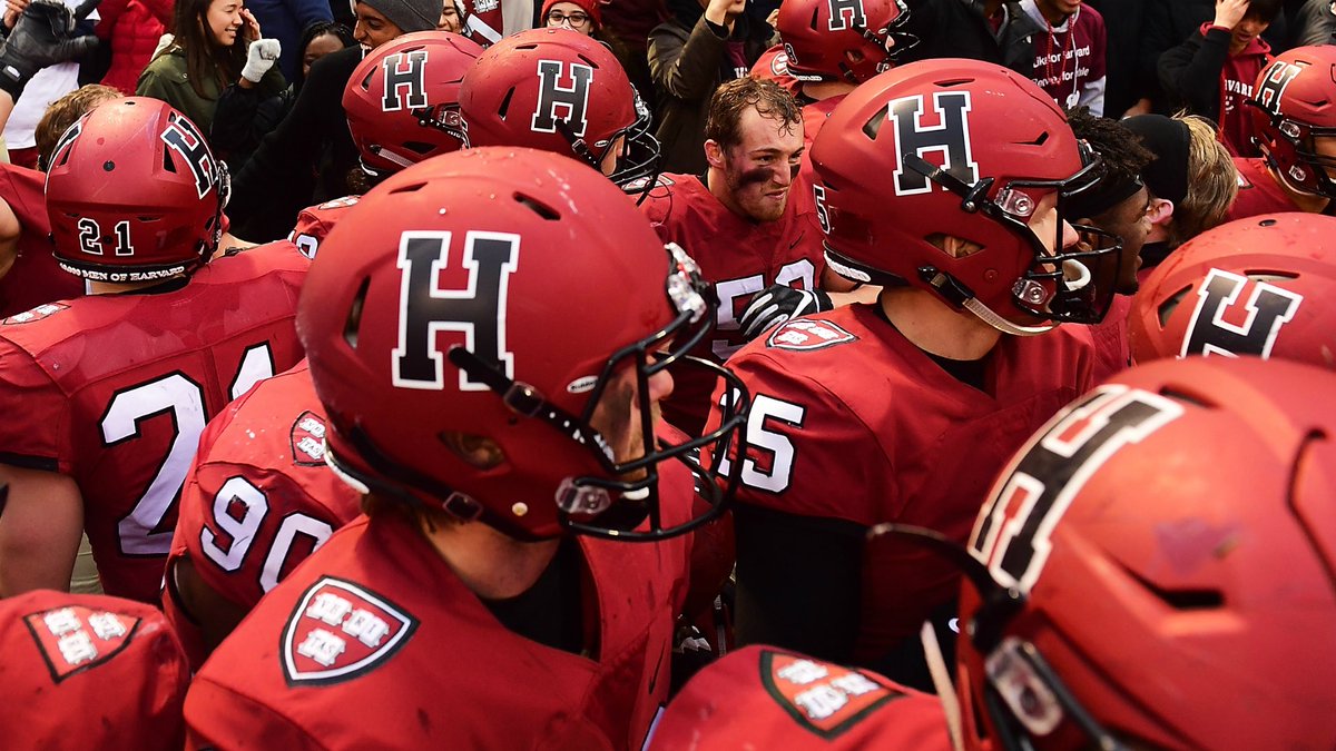 ShawqiItraish's tweet photo. Blessed to receive my 16th offer from Harvard University!! @CoachFucillo @Cbradley2218 @Coach_Sanders12 https://t.co/8xIlvEhi8F