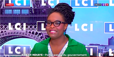 March 5th: the government says a lockdown will not happen. “Life will not stop in France” even if the level 3 of the pandemic is reached” says Sibeth NDiaye the spokesperson of the Government.  https://www.lci.fr/politique/sibeth-ndiaye-la-france-ne-va-pas-s-arreter-avec-le-stade-3-de-l-epidemie-de-coronavirus-2147153.html