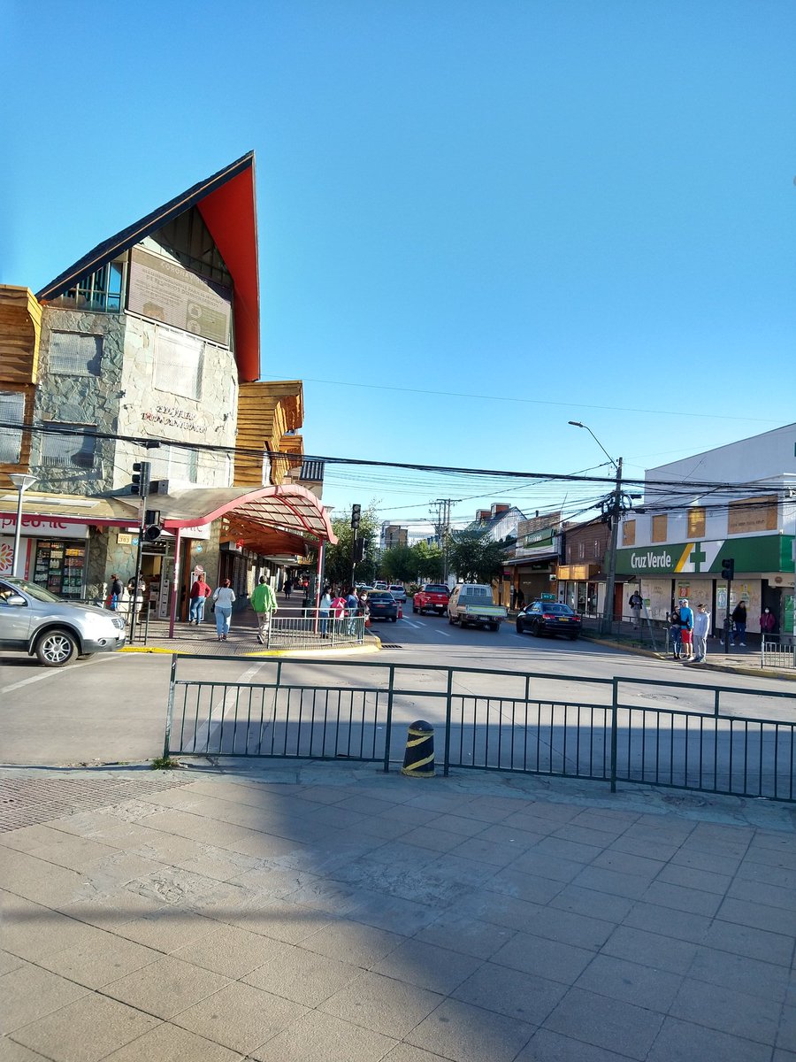 Fernaurra's tweet photo. Ciudad de Coyhaique #QuedateEnCasa #Coyhaique #preveniresvivir https://t.co/BJ6ZPe9yWV