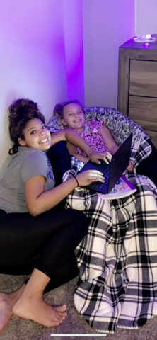 Look at this Spartan SERVE by helping her little sister!  😊@MCMSpartanAP <a href="/MCM_Principal/">Donna Jones Hocker</a> @MCMSbigs #SCNTIdays #HealthyAtHome