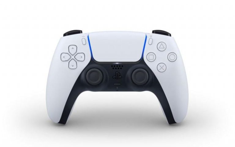 PSUdotcom's tweet photo. ICYMI: The PS5 controller was unveiled last night and it is called 'DualSense'. Check out the full list of features:
https://t.co/XvvQBo6BJt
#PS5 #PS5Controller #PS5DualSense #PS5DualSenseController #Playstation5 https://t.co/8IvbQymtWe