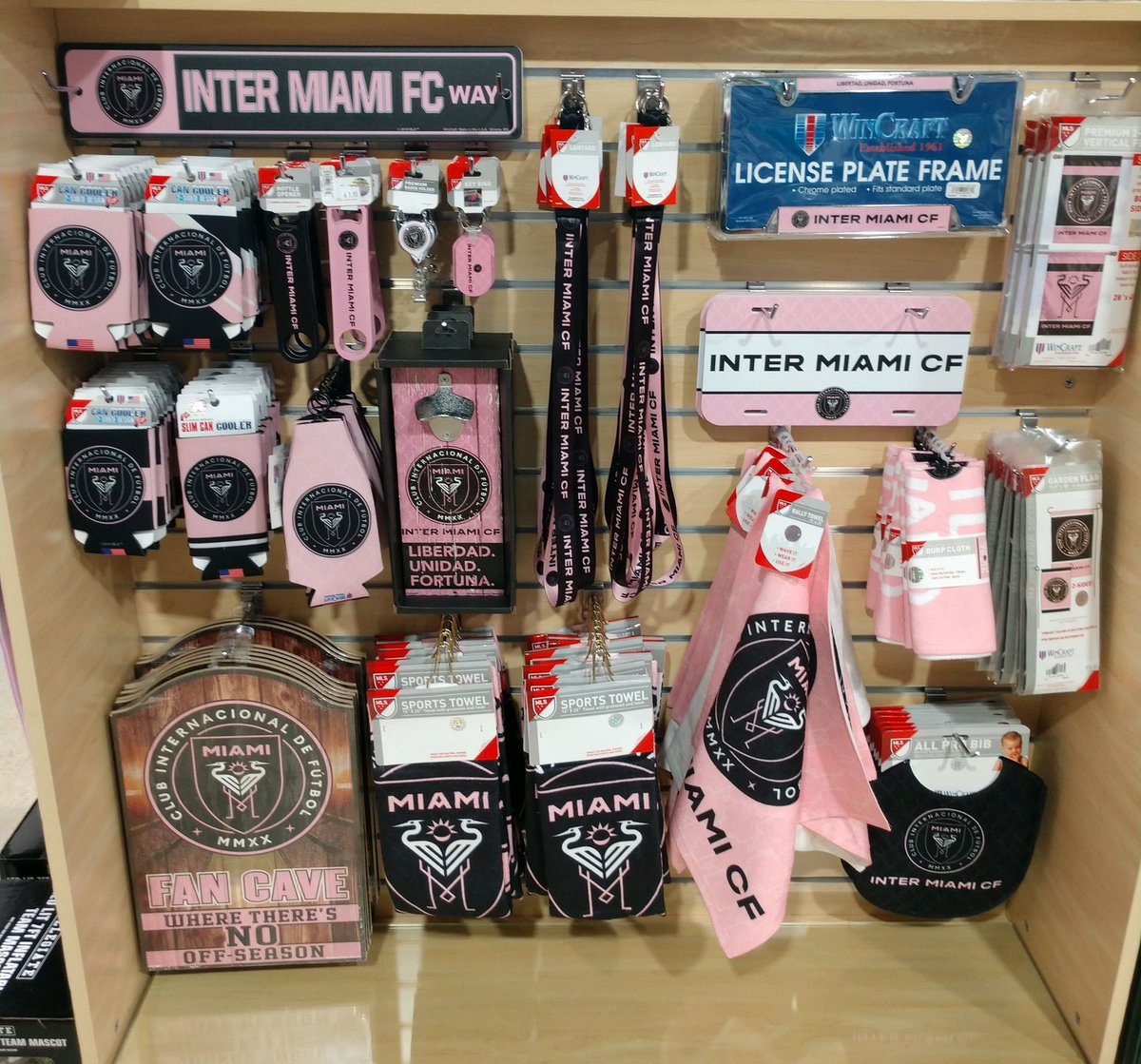 CanesWear tweet media