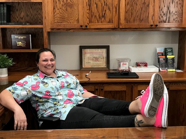 FSB1908's tweet photo. Our dress code has relaxed just a little bit. Kelly Jordan is our Director of Positive Mojo and she declared today colorful shirt day! #FSBCrew #KeepSmiling https://t.co/Uia68wEDr2