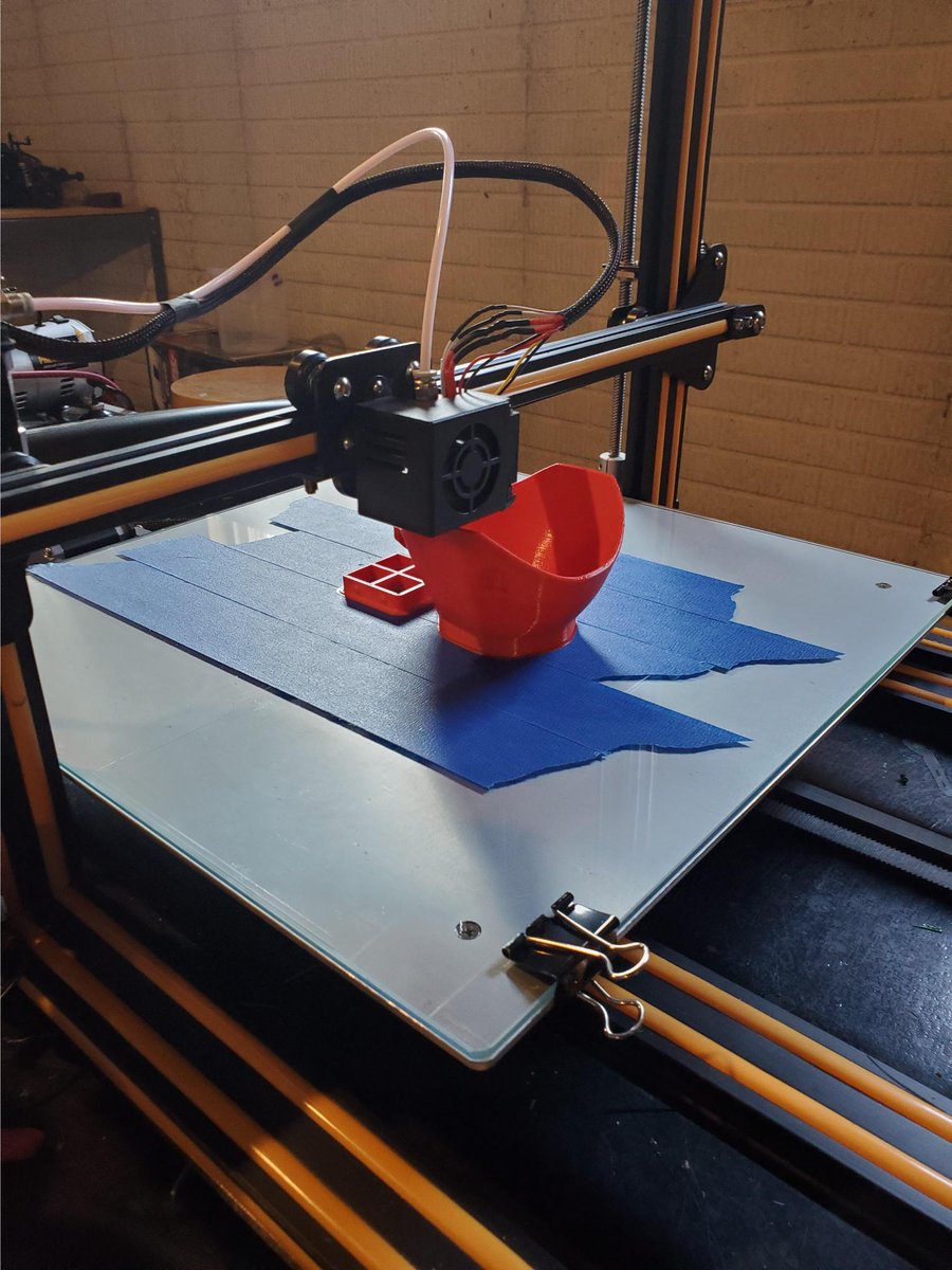 Keyfactor's tweet photo. Today is #WorldHealthDay and we’re honored to highlight the incredible effort of one of our own, Derek Dunn. He decided to use his resources to help 3D-print masks in this current shortage.
#TheKeyfactorDifference #3DPrinting https://t.co/4BoPhWQ2f1