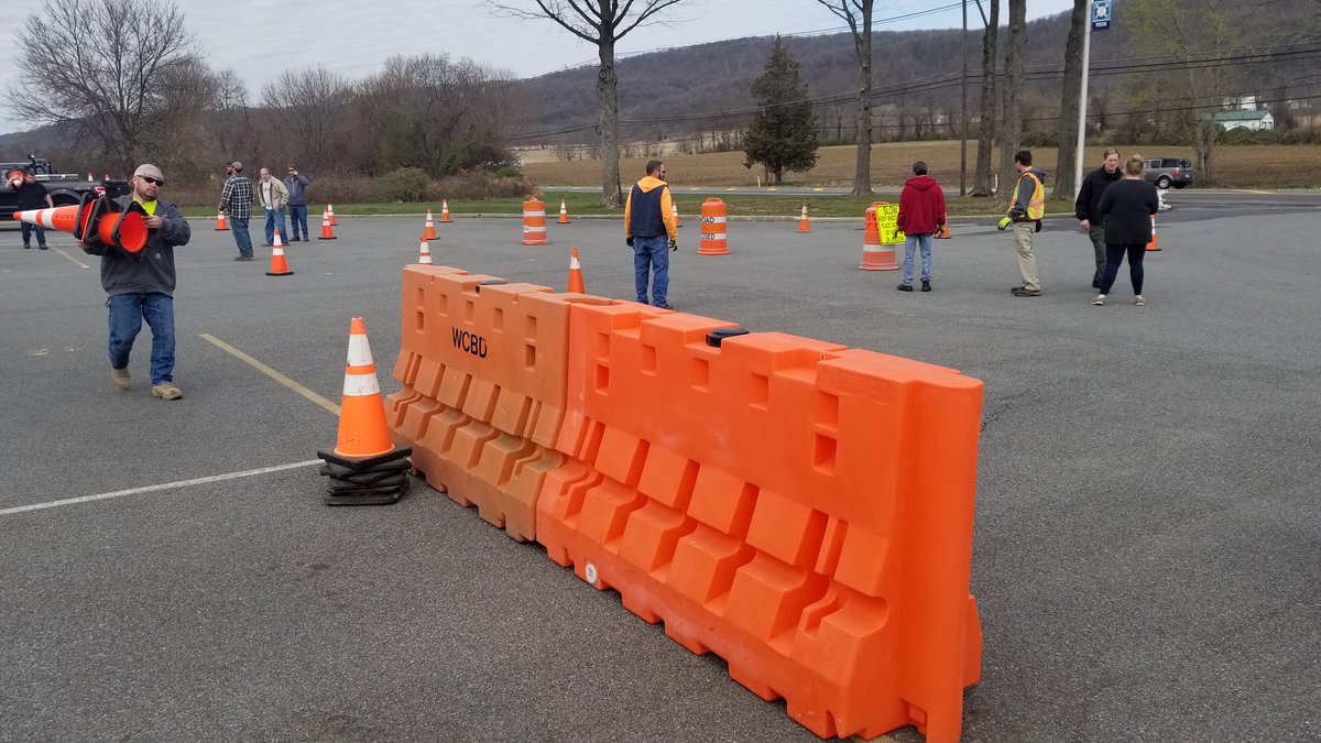 JamesRKernIII's tweet photo. I was able to tour the Warren County COVID-19 test site in advance of tomorrow’s opening. Thank you to our incredible county staff, the Office of Emergency Management, County Health Department, members of Law Enforcement, Emergency Medical Services, Social Services... https://t.co/VCIEcPTLLd