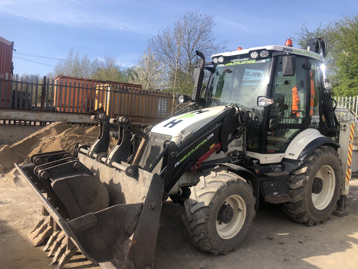 Got time to get some stickers on today #buntons #hydromek so impressed loving it.  #converted 😍💪💪