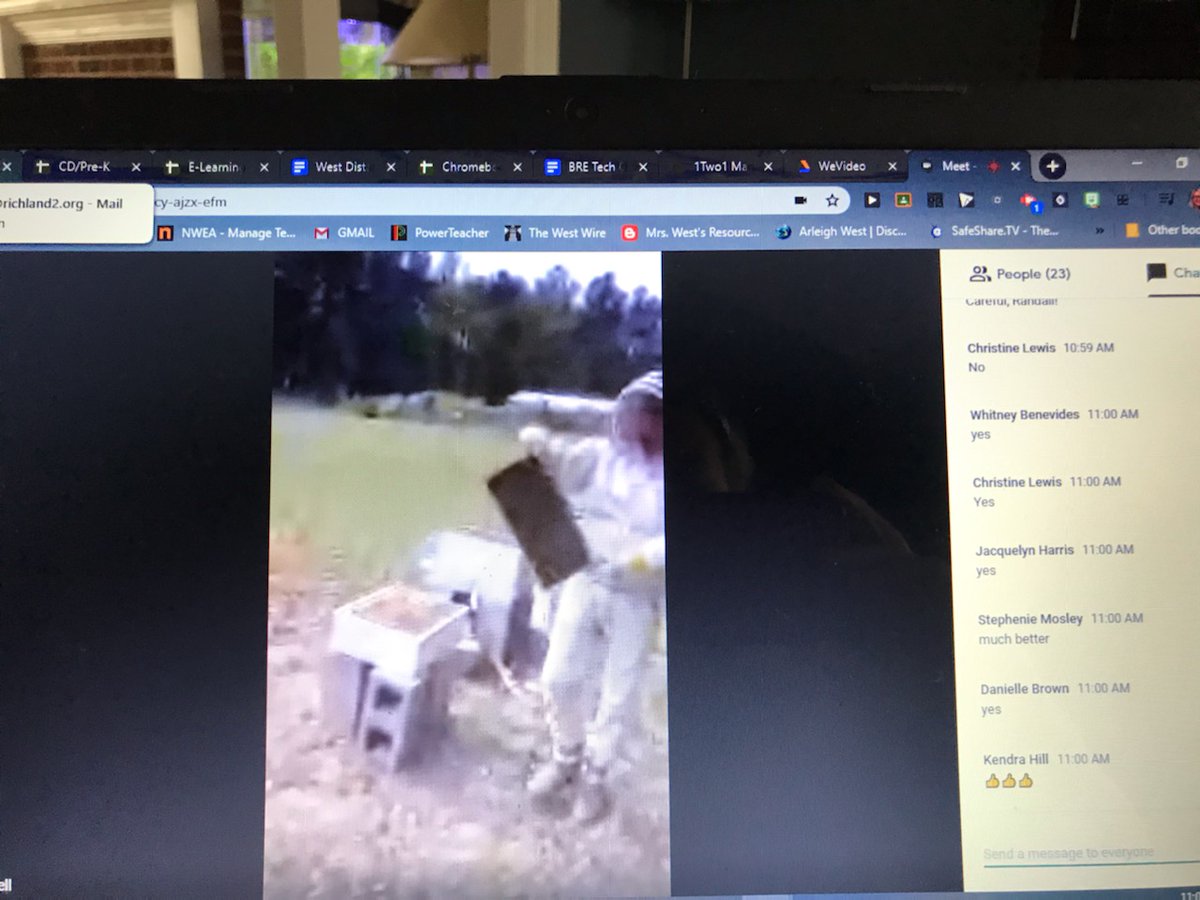 steph_harrell's tweet photo. Loved hosting my school family on a virtual "being there" experience today! Thank you to everyone that joined! #beaconstweet https://t.co/6JlBFxD5lx