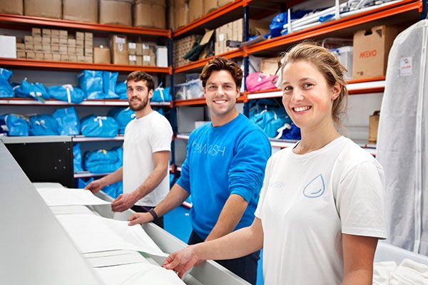 From college laundry to working with the NHS to tackle coronavirus - read the <a href="/oxwash/">Oxwash</a> story on the #indieoxford blog today. #oxford  >> buff.ly/2Xg6LTz