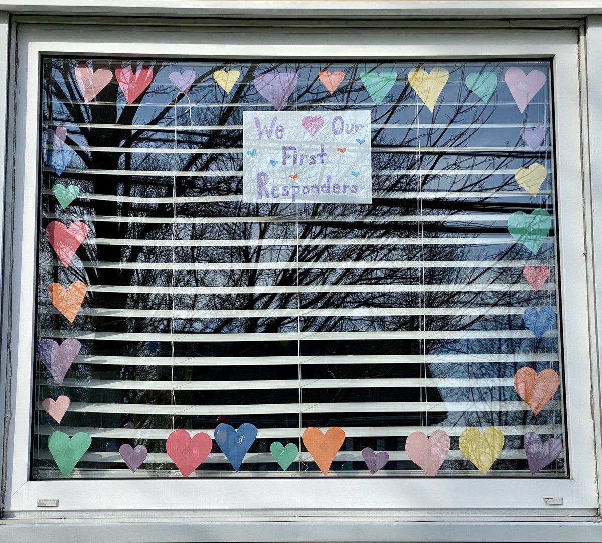 synertection's tweet image. Love when my daughters think of others and show there love and appreciate in such a crazy time! To all of our finest out there working everyday Thank You! @northeasternpd @NorwoodFire1631 @NorwoodPolice @RASellon @MassStatePolice @SecretService @BarnstablePDMa   @CambridgeMAFire