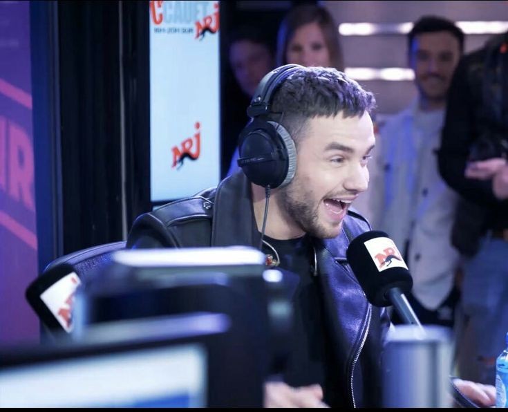 mcushad's tweet photo. #StreamMIDNIGHT_By_LiamPayne
So, Liam, your new single " Midnight" is OUT. You gave us a lot of love and support, Now it's our turn to give you our love and support back,
We'll listen to the song, Stream it everywhere, you deserves all the love. @LiamPayne https://t.co/k1vBFL8iSn