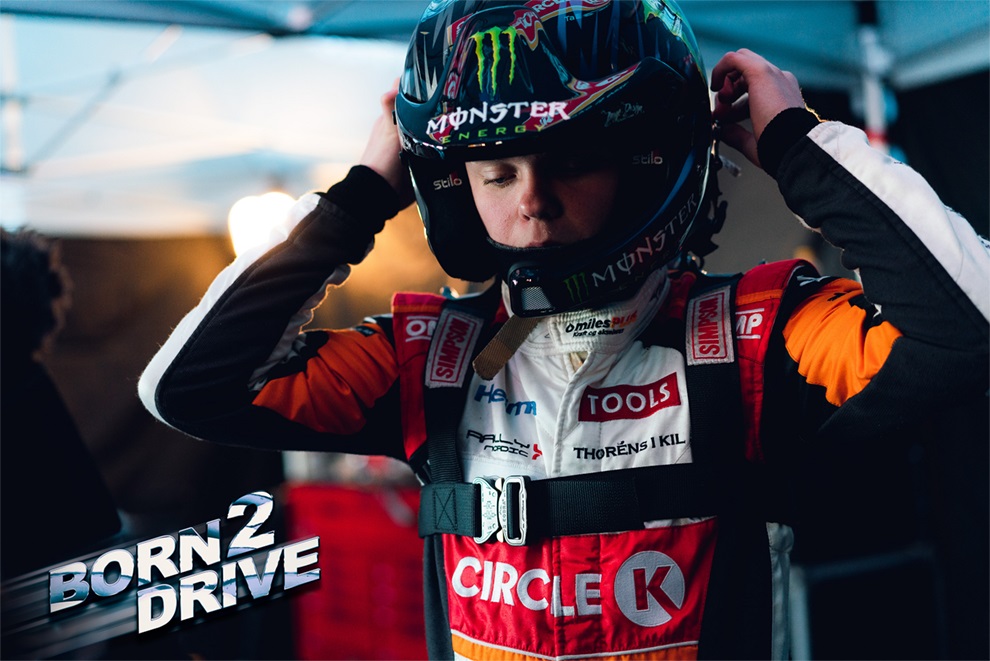 OliverSolberg01's tweet photo. #Born2Drive på @TVNorge lørdag kl. 19:30!
Endelig vises filmen om min kamp for å vinne @rallyxnordic i 2018 på TV 💪🏼 Den egner seg for så vel store som små, eldre som unge, motorsportsinteressert eller ei 😁 https://t.co/CmzsxIjqpM
