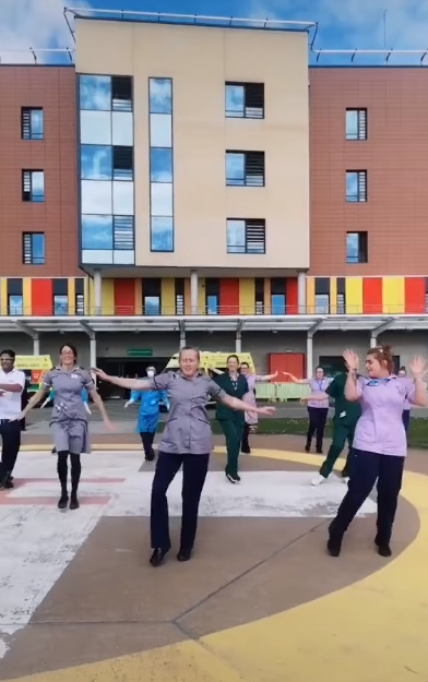 ScopeStoke's tweet photo. NHS staff at Stoke A+E take a break from saving lives by performing a dance routine: https://t.co/PgzGy0JLqW https://t.co/eBBrpukIZn