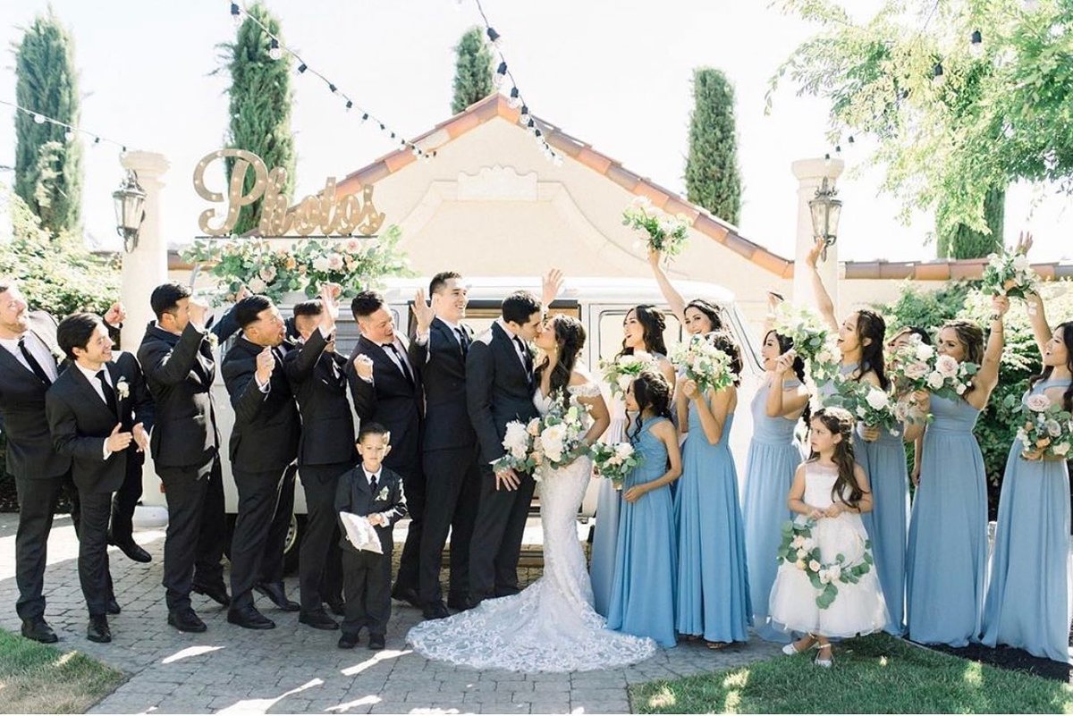 TheBoothBus's tweet image. We don't know who needs to see this but...⁠
⁠
YOUR WEDDING WILL HAPPEN AND IT WILL BE AMAZING. ⁠
⁠
Hang in there! ☀️⁠