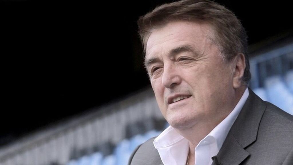 SportsBepro's tweet photo. Ayer nos dejó Radomir Antic, hombre de fútbol que ostenta el honor de ser el único entrenador del mundo en entrenar a FCB, RM y ATM.  Mucha fuerza a familiares y amigos.
#QueElFutbolNoPareDesdeCasa #RadomirAntic https://t.co/eoEppgLBtR