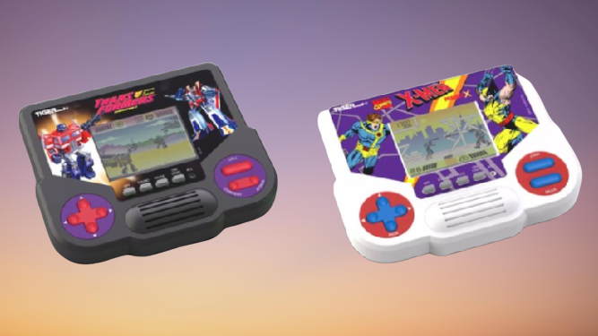 console_italia's tweet photo. Retrogaming. Presto disponibili i mitici handheld Tigers, in edizione Hasbro https://t.co/h0GsuNsVQr  #videogame https://t.co/wh6TGMUlFs