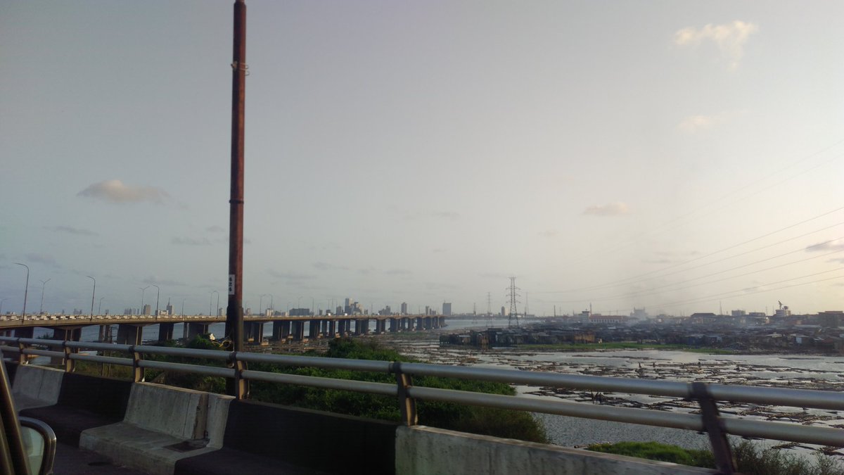 NuolBeth's tweet image. RT "RT Gidi_Traffic: "Austynzogs: Gidi_Traffic 18h13: #3RDMB #COVID19 #Lockdown  https://t.co/aNGUbzVLPm"