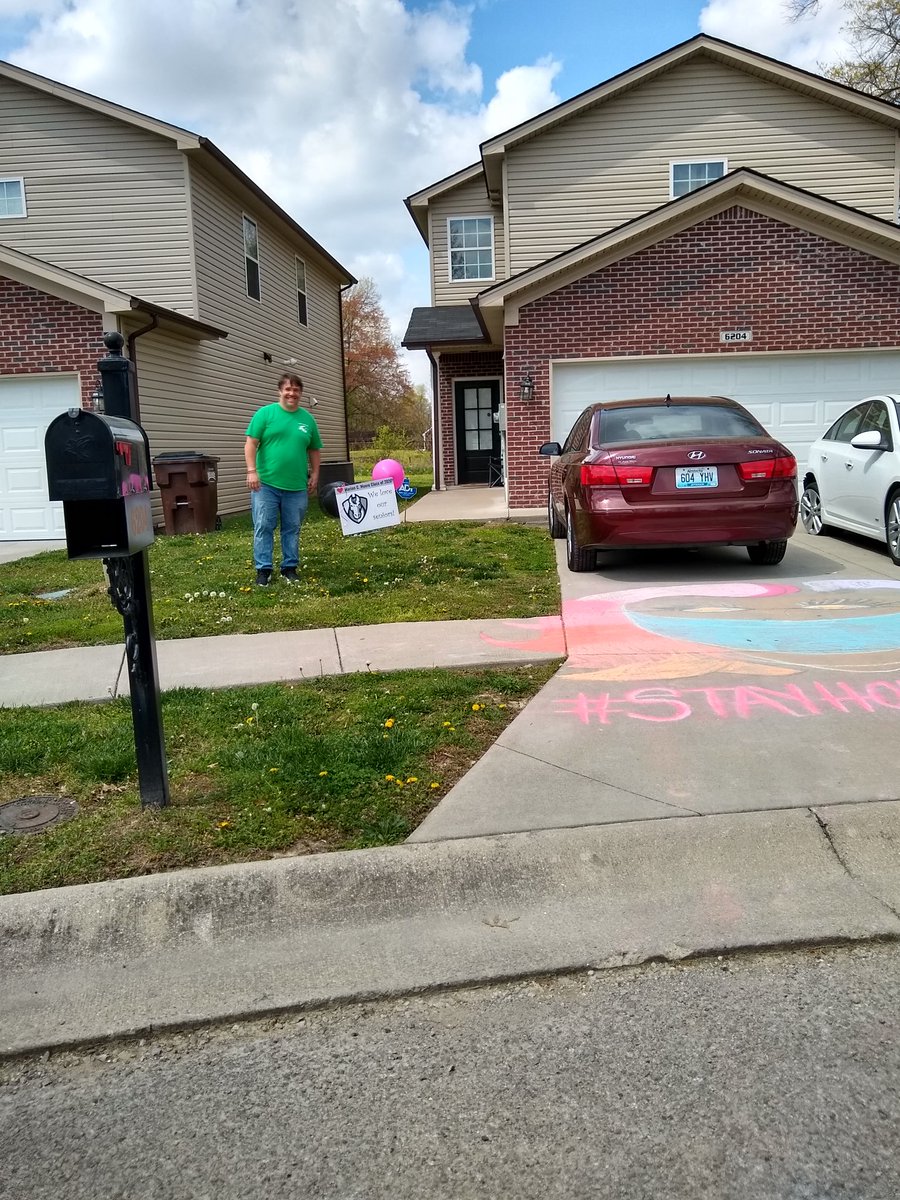 Helping <a href="/billis35/">chris</a> celebrate seniors at Moore High school. #knowmoore #WeareJCPS @TraciMorris06 <a href="/JCPSSuper/">Dr. Brian Yearwood</a>