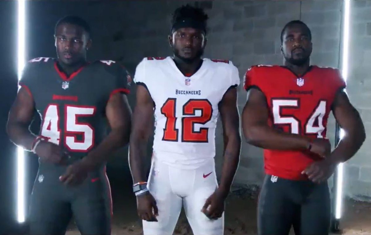 Straight Fire 🔥 i need to order me a <a href="/CGtwelve_/">Chris Godwin</a>  &amp; <a href="/DevinWhite__40/">DEVIN WHITE</a>  jersey ASAP let’s get it !!!