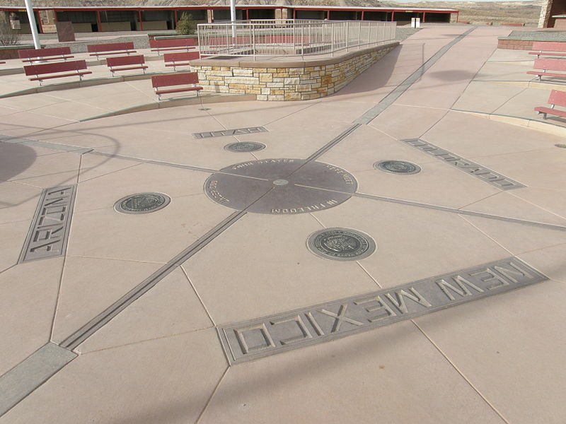 swernerauthor's tweet photo. answer to last week's clue: Four Corners only location in U.S. where 4 states meet-ARIZONA, COLORADO, NEW MEXICO, UTAH. The words on the monument are "Four states here meet in freedom under God."
Today's clue: In what state is it illegal to frighten pigeons from their homes? https://t.co/z4iSv18bW0