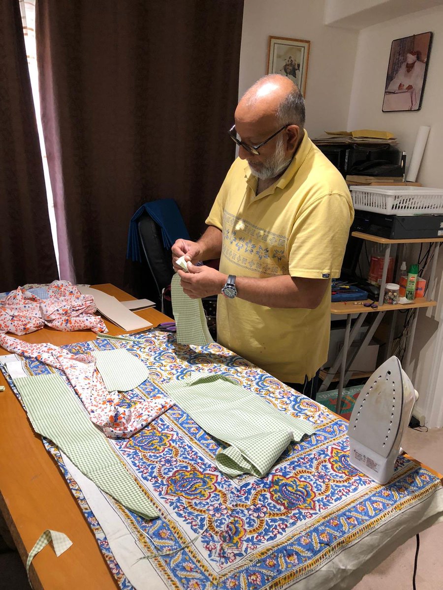 hshamshu's tweet photo. My retired parents are working around the clock to sew cotton surgical caps for Canadian doctors. My wife is coordinating with doctors in all provinces to ship them out. So proud of them!!!

#coronavirus #CoronaVirusCanada #CoronavirusPandemic #Canada #COVID19 #proudtobeCanadian https://t.co/qIgwdCKrSm