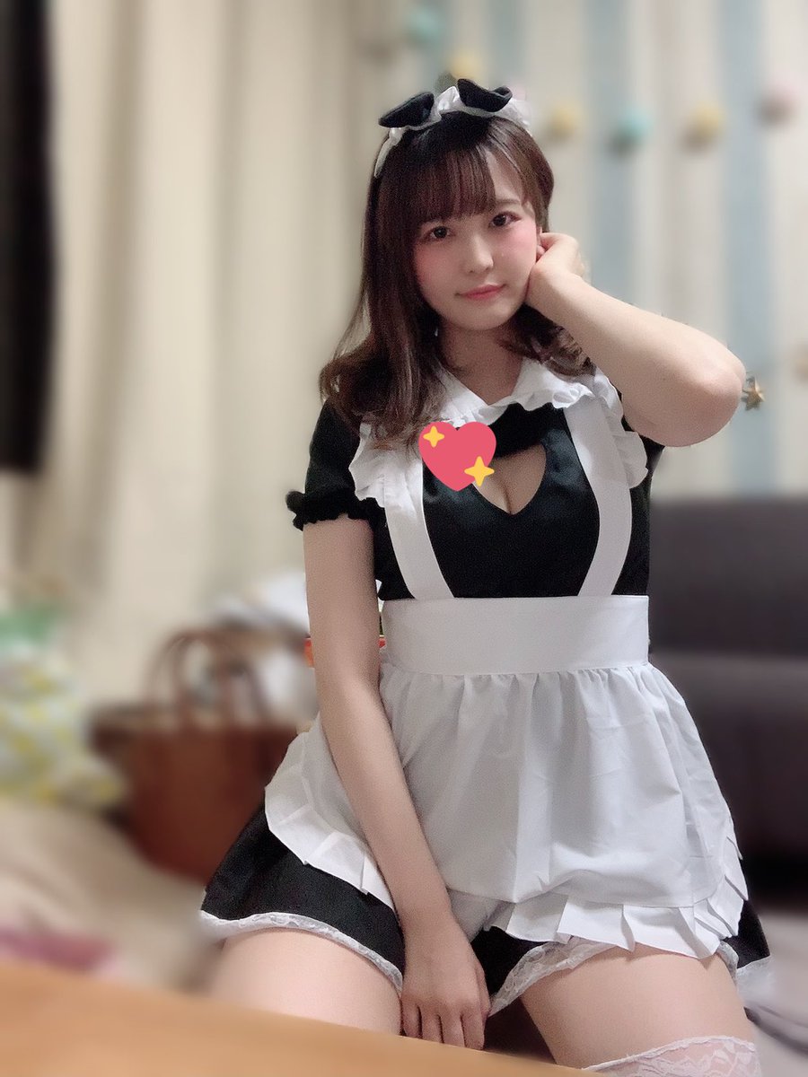 やみん こないだの配信のときの写真 ๑ ๑