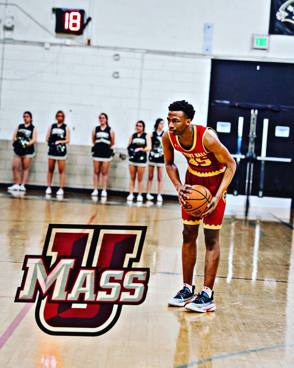 TeamThrillUAA's tweet photo. Congratulations to freshman Mike Williams on his offer from UMASS #TheCulture https://t.co/2hDoo9xWvY