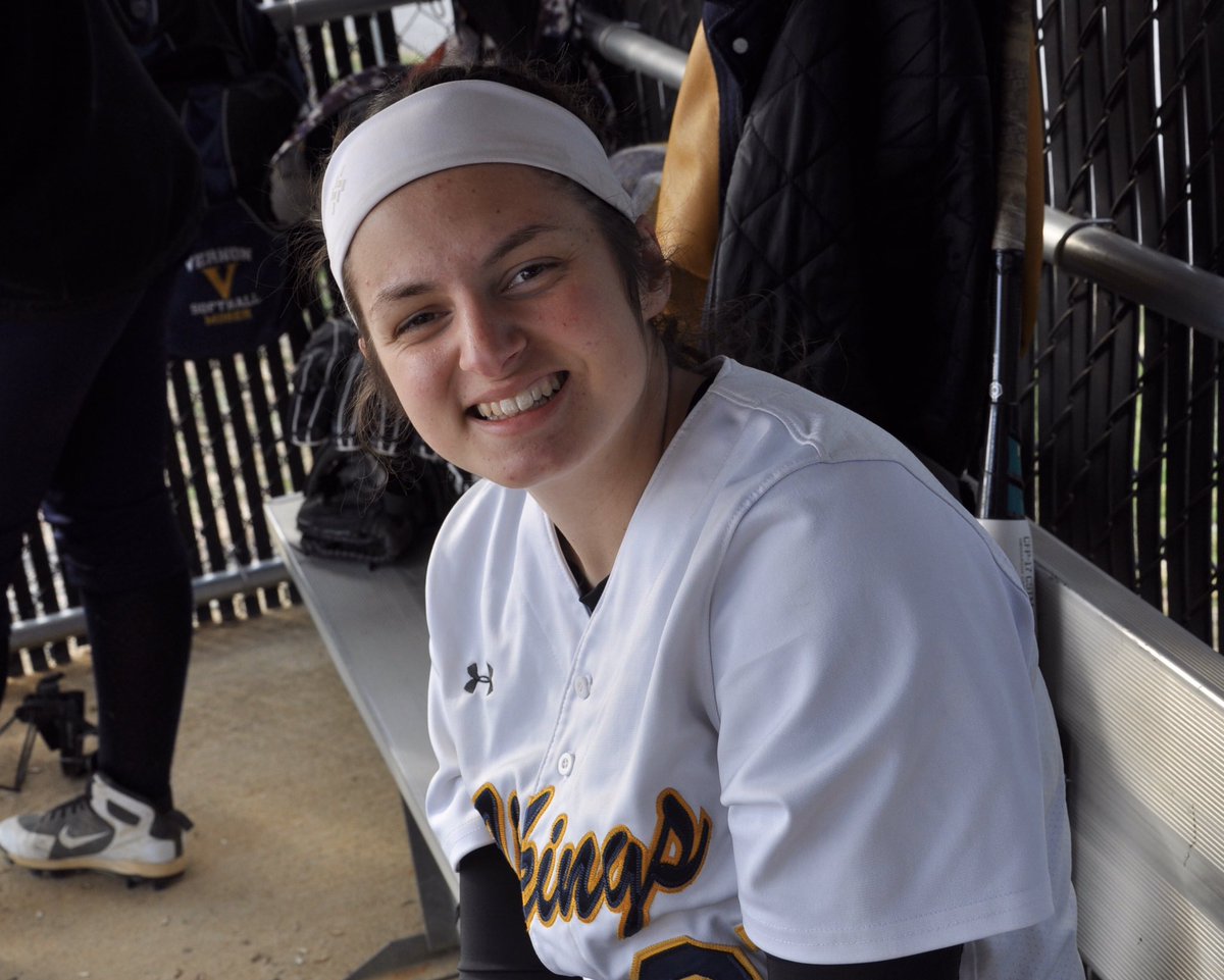 vthsathletics's tweet photo. Today’s Senior “Shout-Out” is our Sussex County Pass it Along Scholar Athlete, Olivia Vizzini. Liv will attend RPI in the fall and play Softball and major in Biomedical Engineering.
A returning all conference player and captain in softball/volleyball and leader in school spirit. https://t.co/0WUT2tILoo