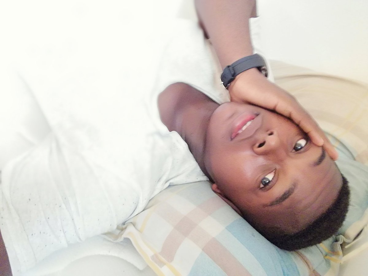 MaximeOumba tweet picture