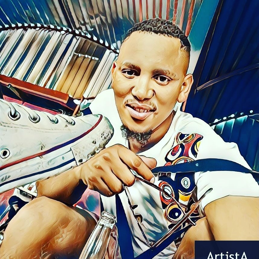 MrOraboy's tweet photo. #NewProfilePic https://t.co/Va9qWTkTL8