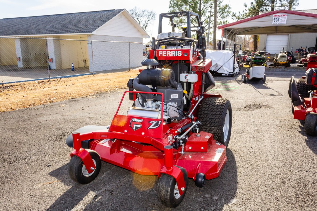 In order to have a great lawn, you need to have the best equipment to maintain it.