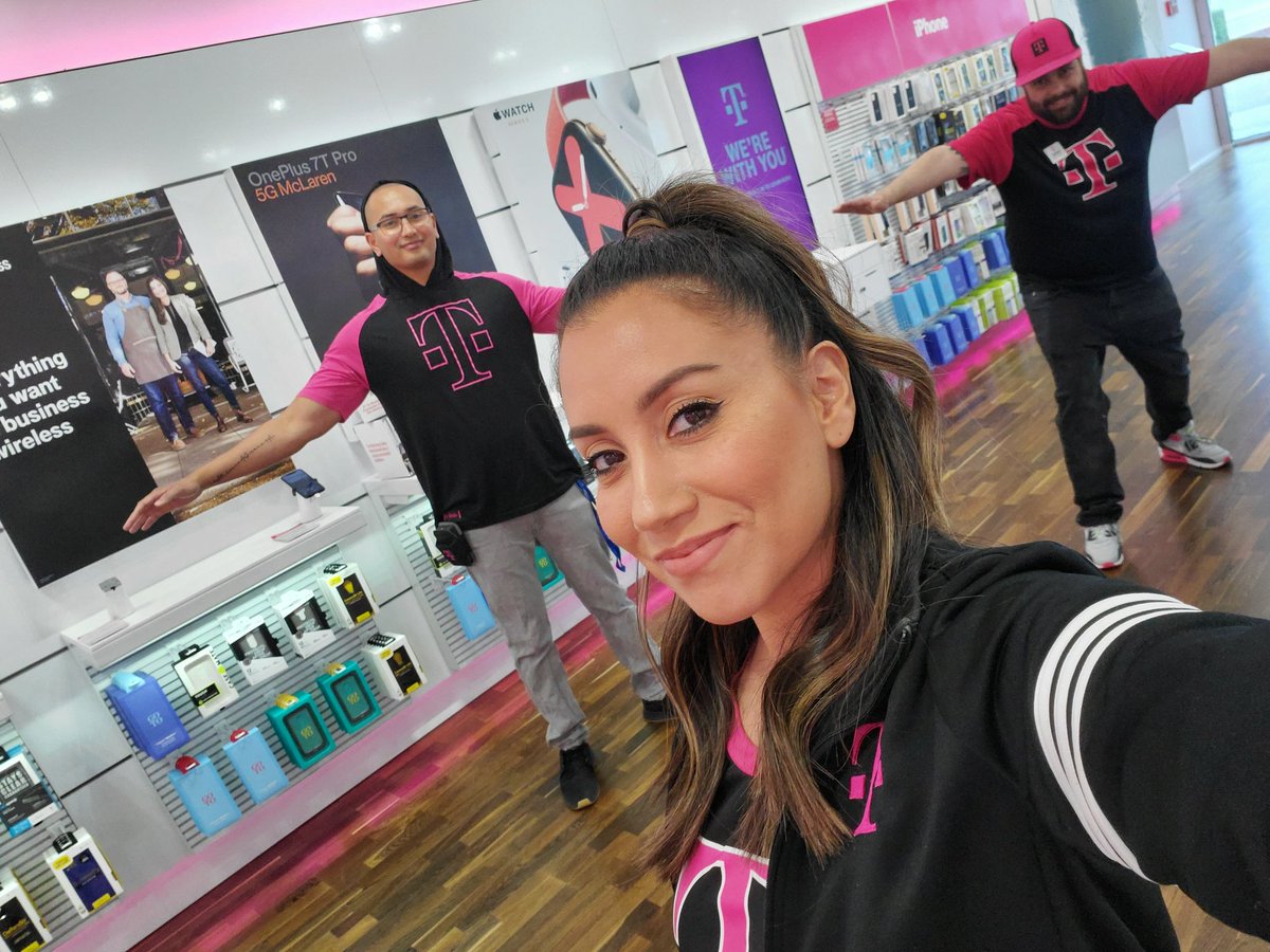 Rogelio Servin Jr (@rogrthat_) on Twitter photo Congratulations <a href="/MarisaCartes209/">Marisa</a> 6 years with <a href="/TMobile/">T-Mobile</a>! You truly are appreciated!! Thank you for your bravery during these uncertain times! #FrontlineSoldier #WeAreThe20Percent <a href="/ZVagneur/">Zack Vagneur</a> <a href="/WcboundGh/">Greg Herrick</a> <a href="/AdrianVanHooser/">Adrian Van Hooser</a> <a href="/MikeSievert/">Mike Sievert</a> <a href="/SamSindha/">Sam Sindha</a> <a href="/JohnLegere/">John Legere</a> Congratulations <a href="/MarisaCartes209/">Marisa</a> 6 years with <a href="/TMobile/">T-Mobile</a>! You truly are appreciated!! Thank you for your bravery during these uncertain times! #FrontlineSoldier #WeAreThe20Percent <a href="/ZVagneur/">Zack Vagneur</a> <a href="/WcboundGh/">Greg Herrick</a> <a href="/AdrianVanHooser/">Adrian Van Hooser</a> <a href="/MikeSievert/">Mike Sievert</a> <a href="/SamSindha/">Sam Sindha</a> <a href="/JohnLegere/">John Legere</a>
