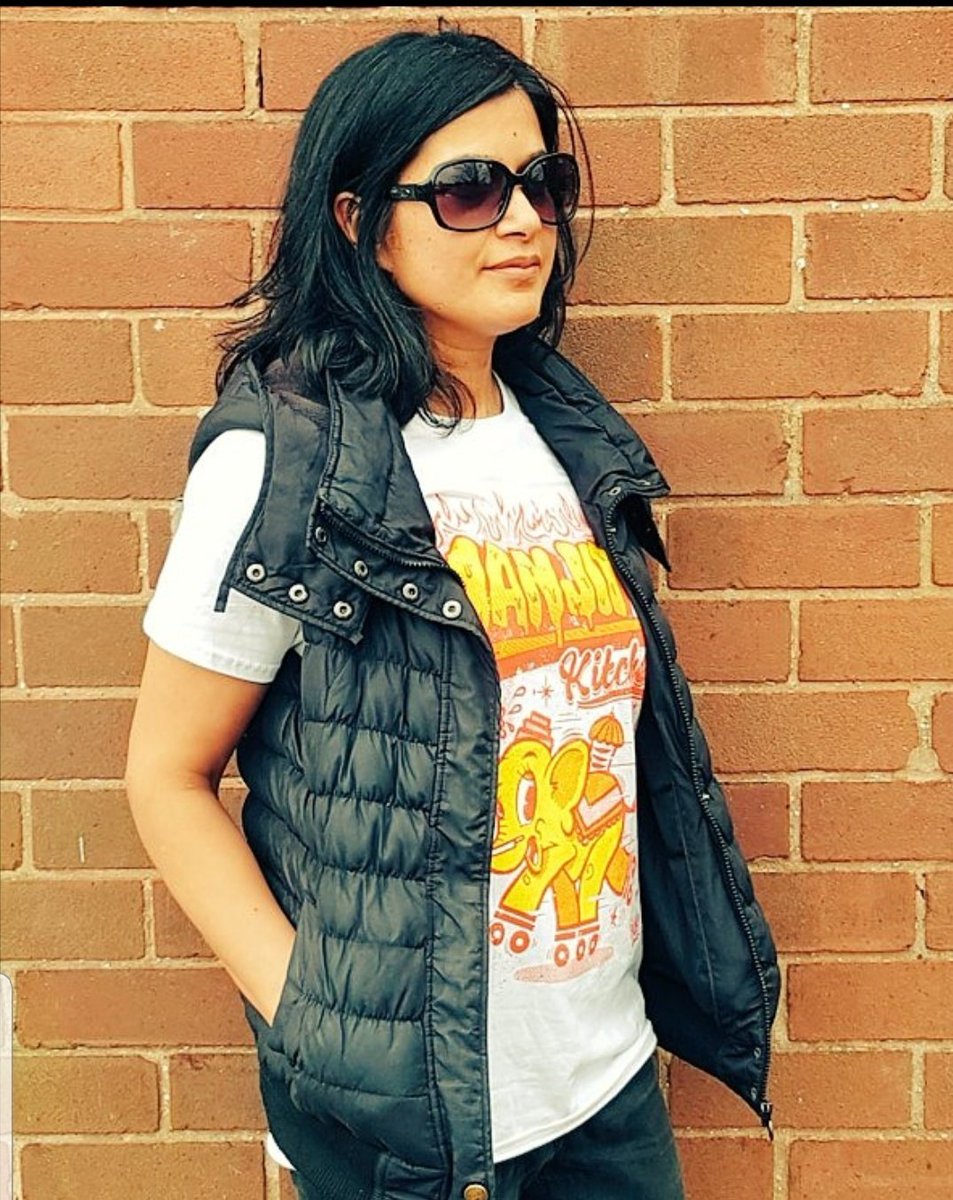 Manjitskitchen's tweet photo. Be more Manjit... with your very own Tee..#modelsown #shoppingchannel Only 5 left https://t.co/urbbcpfvPY