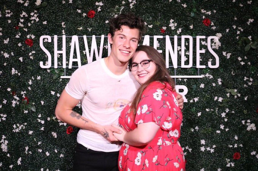 shawn mendes wearing the ugly monster drawing shirts a thread