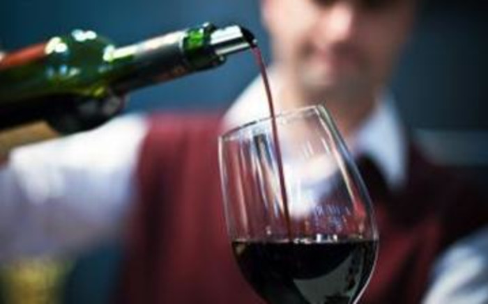 EWN_Lifestyle's tweet photo. South African wine industry says can export wines during lockdown https://t.co/O2tDkCWuyO https://t.co/YAatwVYSxd
