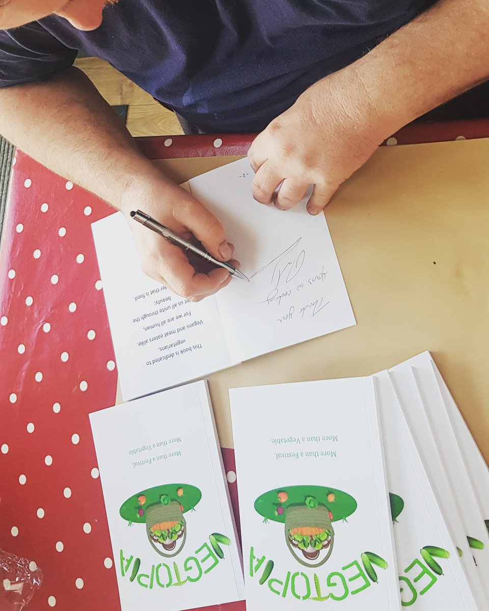 Chefnoelk1's tweet photo. #vegetopia cookbook , more heading out tomorrow, link on facebook page to purchase https://t.co/C8nKtNzpu0