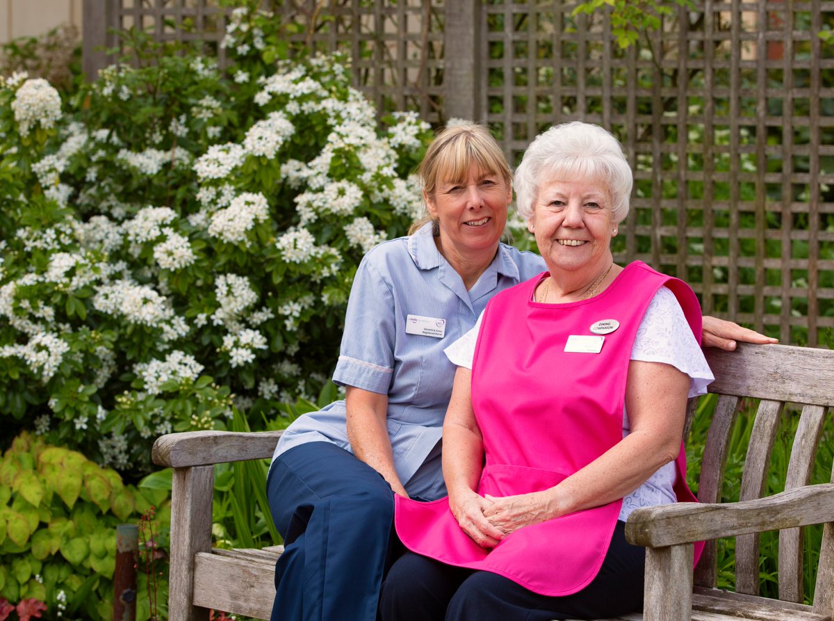 On #WorldHealthDay, we want to recognise the fantastic work of our staff and volunteers 💜

Our clinical staff, who are on the frontline of the #coronavirus pandemic, are working tirelessly to make sure that we are continuing to give the best care and support that we can.