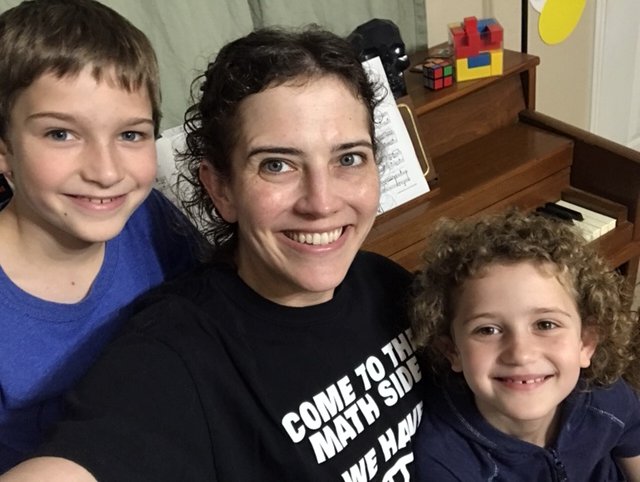 MightyLarkinite's tweet photo. Treasured things:  Family, Games and Puzzles, Music, Good Jokes, laughter.......     #GMSVirtualSpirit #Grisham_MS https://t.co/ehidvscqKF
