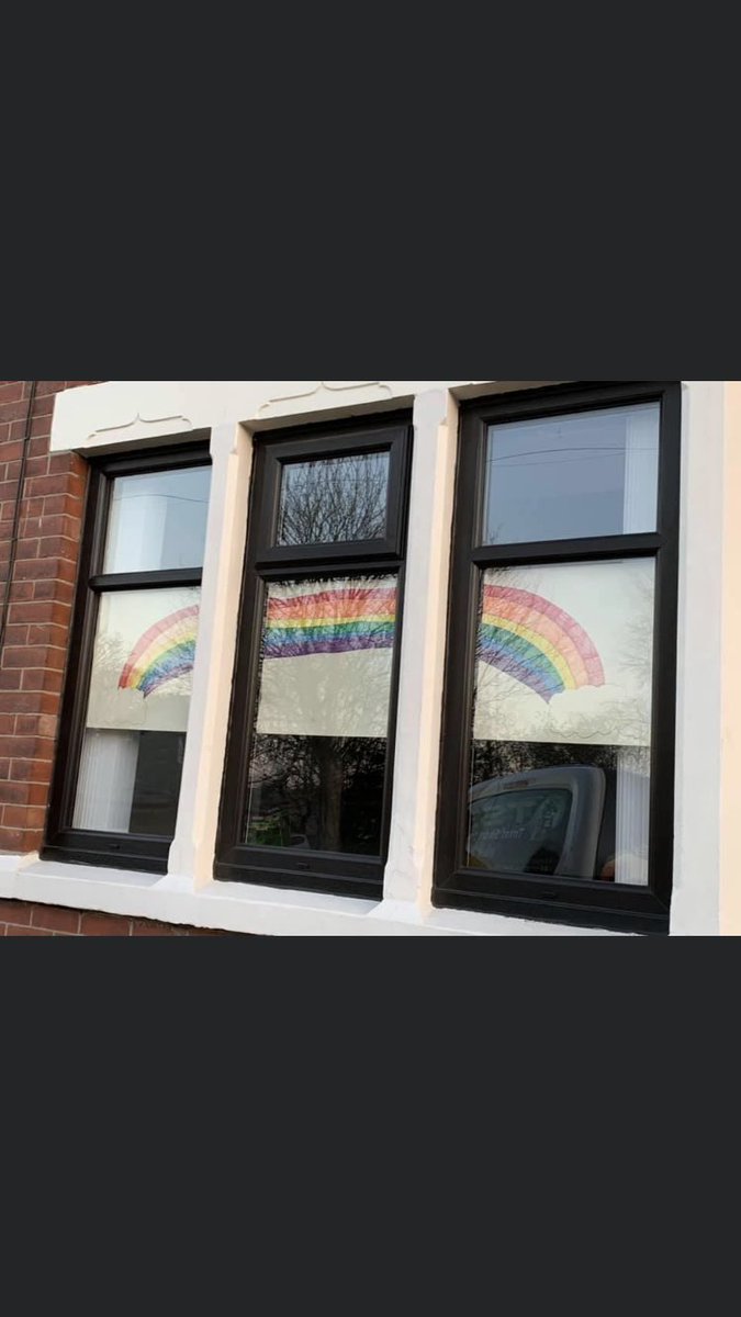 d11wnyr's tweet photo. @RochdaleCouncil Our rainbow 🌈 For which we are more than appreciative of The nhs and all key workers for helping us to #stay safe https://t.co/BWNvbgNoGw