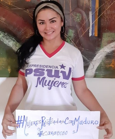 DhelizAlvarez's tweet photo. Desde los 14 municipios de Carabobo, las mujeres revolucionarias agradecemos al Pdte @NicolasMaduro por su empeño en proteger a todo el Pueblo del Covid-19

#MujeresResteadasConMaduro #PSUVCarabobo
@Partidopsuv @dcabellor @Taniapsuv 
@MinMujer @PSUVMujeres @gladysrequena https://t.co/PePMNEo5M2