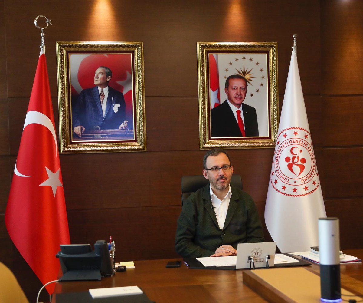 kasapoglu's tweet photo. Olimpiyat kotası almış milli sporcularımızla video konferans gerçekleştirdik.

İnşallah bu günler geçecek ve yeni başarılarla milletimizi gururlandırmaya devam edeceğiz.🇹🇷 https://t.co/saLA3gEAJl